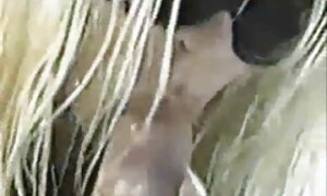 एक काली सेक्स हिंदी फुल मूवी औरत के साथ एक त्रिगुट